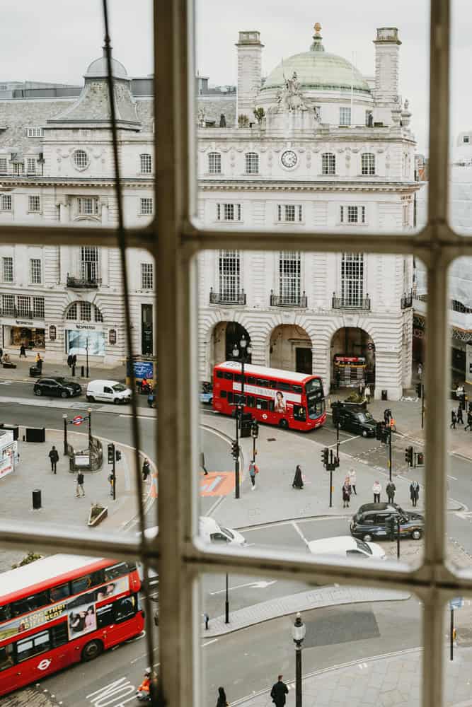 London double decker buses is one of the best ways to get around London for a family.